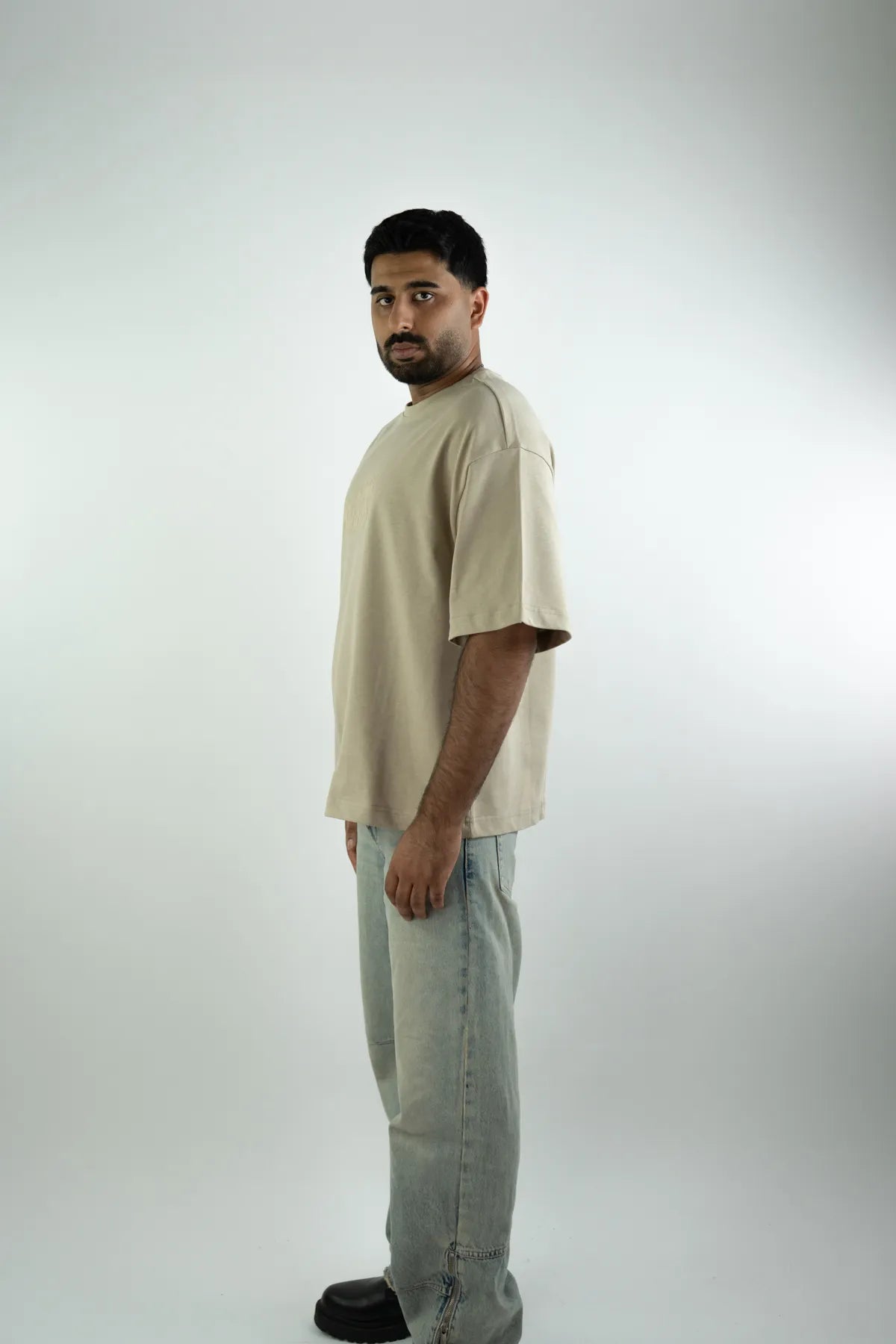 OVERSIZED TEE CREAM